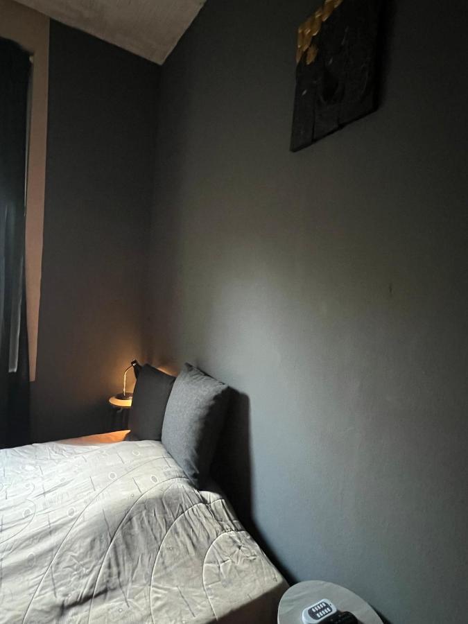 Private Schlafzimmer Mit Wc Dusche 门兴格拉德巴赫 外观 照片
